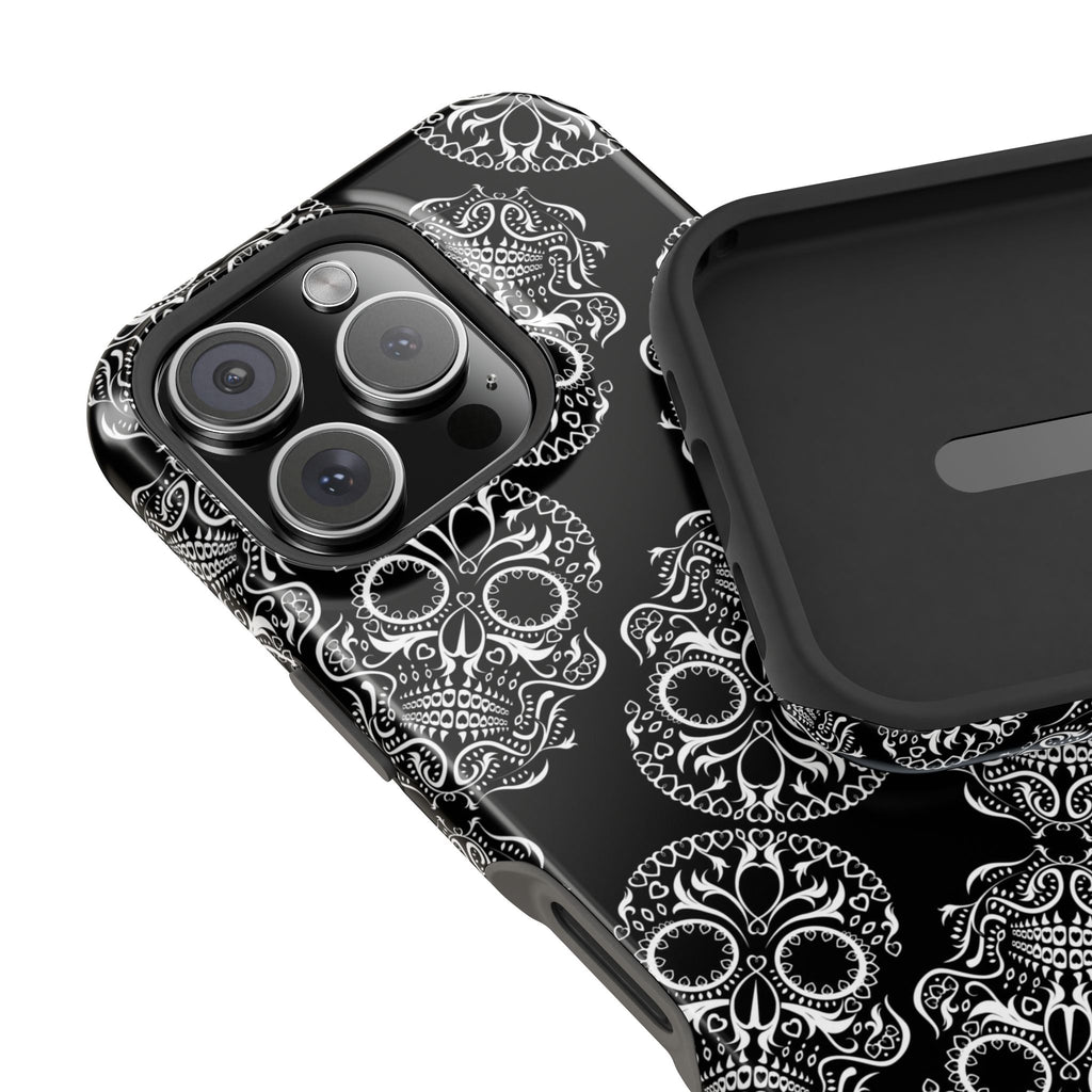 Skull Pattern Black & White Gothic Tough Cases for iPhone