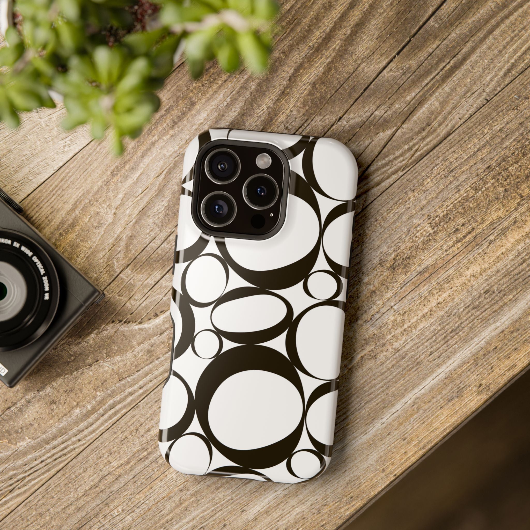 Black & White Impact-Resistant Phone Case - Durable