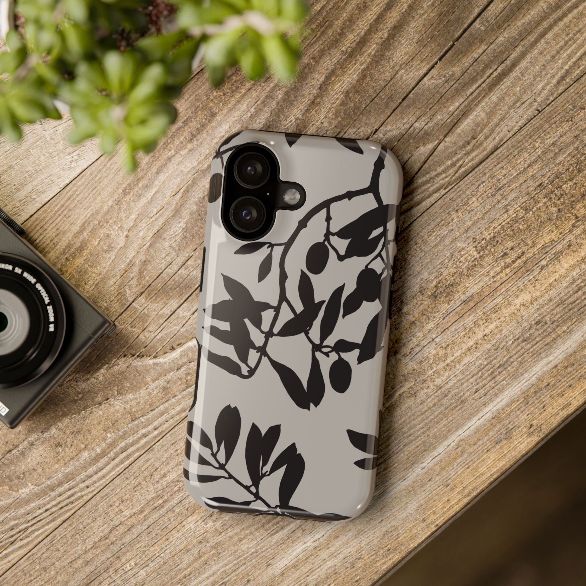 Stylish Floral Impact-Resistant Phone Case